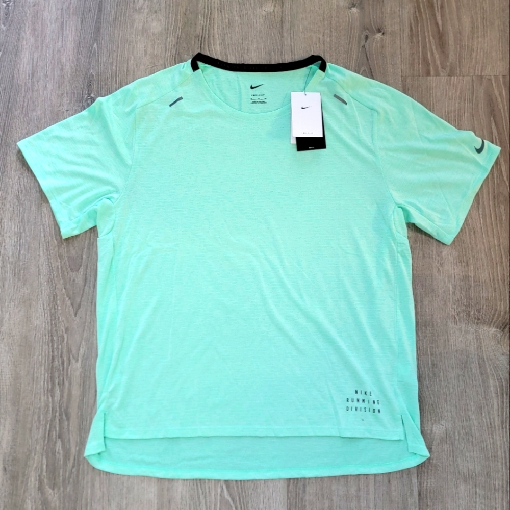 BRAND NEW Nike Dri-Fit Run Division Pinnacle Short-Sleeve Shirt Men's Size XL - Picture 1 of 7